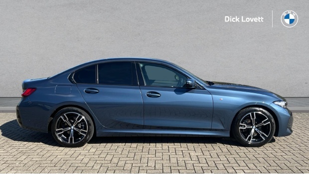 BMW 3 Series 2.0 320I M Sport Euro 6 4-Door Blue #3