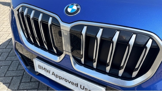 BMW X1 M Sport Green #26