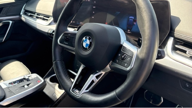 BMW X1 M Sport Green #37