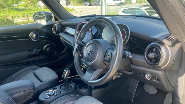 Mini Electric Cooper Se 32.6Kwh Level 2 3-Door Green #6