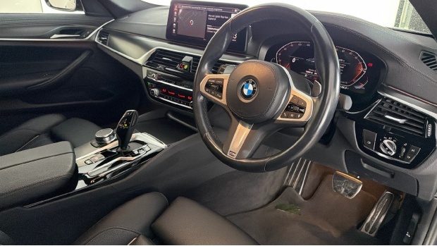 BMW 5 Series 520I Mht M Sport Steptronic Euro 6 Blue #6