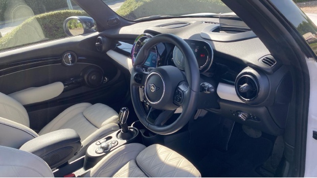 Mini Electric Cooper Se 32.6Kwh Level 3 3-Door White #6
