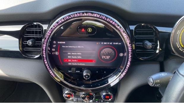 Mini Electric Hatch 135Kw Cooper S Level 2 33Kwh 17In A Black #8
