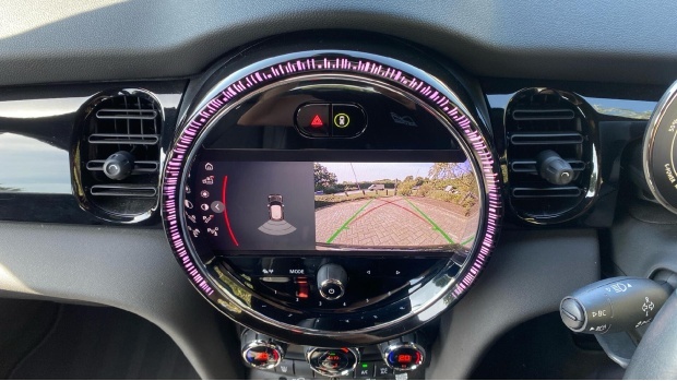 Mini Electric Hatch 135Kw Cooper S Level 2 33Kwh 17In A Black #33