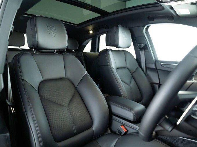 Porsche Macan Macan Four Wheel Drive Silver #5