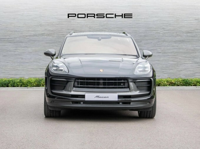 Porsche Macan Macan Suv Black #6