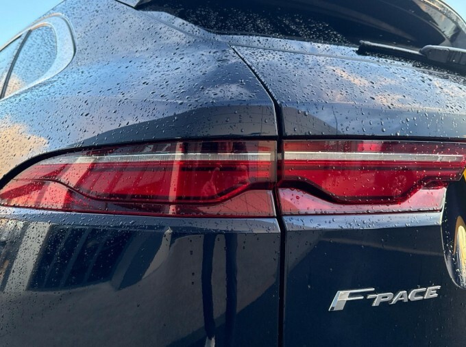 Jaguar F-Pace 2.0 D200 Mhev R-dynamic Se Black Awd Euro 6  #19