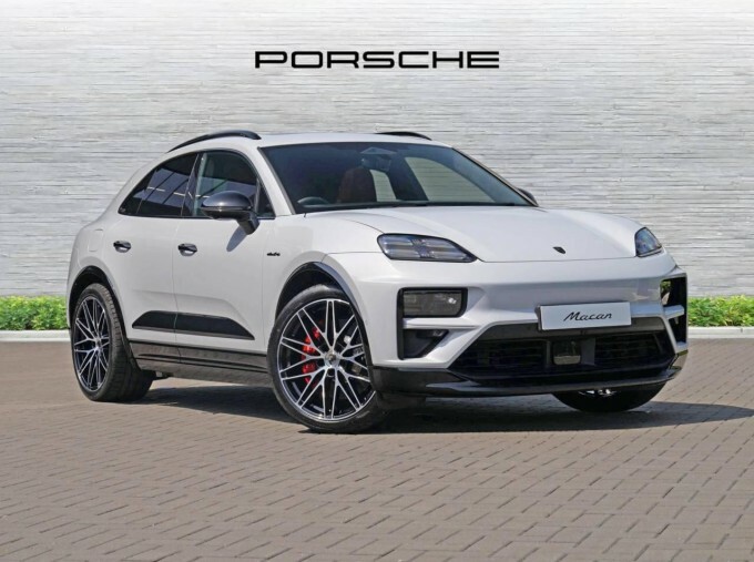 Porsche Macan 100Kwh Turbo 4Wd 5-Door Grey