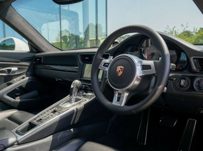 Porsche 911 911 Carrera S Black #8
