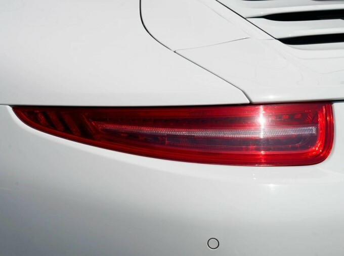 Porsche 911 911 Carrera S Black #49