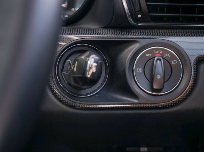 Porsche 911 911 Carrera S Black #27