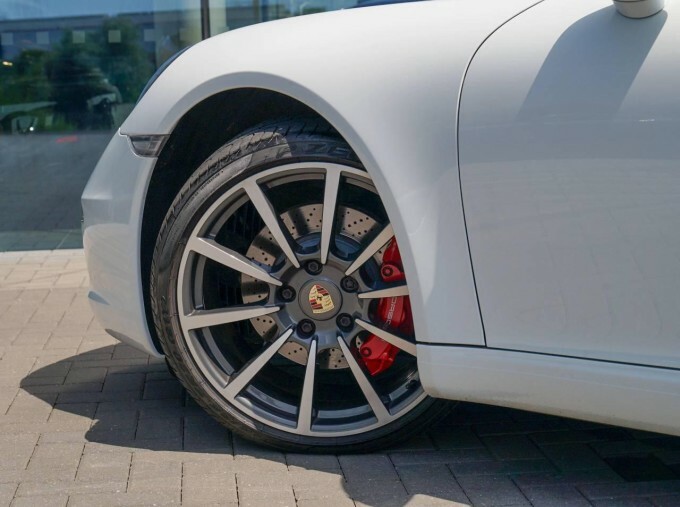 Porsche 911 911 Carrera S Black #48