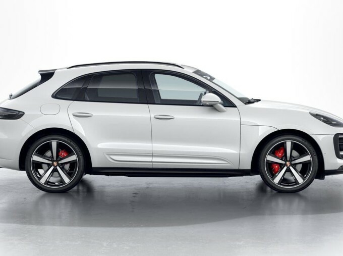 Porsche Macan Macan Four Wheel Drive White #6