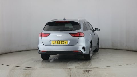 Kia Ceed 3 1.5 T-gdi Silver #4