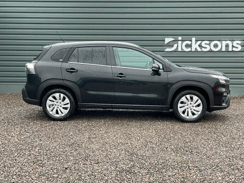 Suzuki SX4 S Cross Ultra Red #8