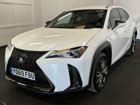 Lexus UX F Sport 4X2 White