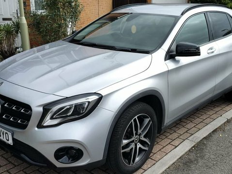Mercedes-Benz GLA Class 1.6 Gla 180 Silver
