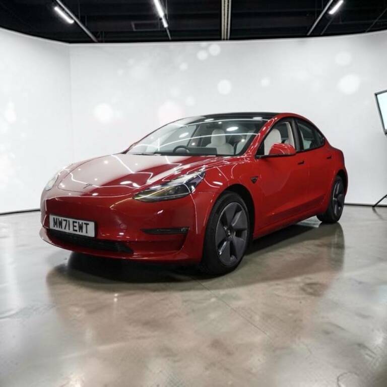 Tesla Model 3 Long Range Awd - 2021 71 MW71EWT Red