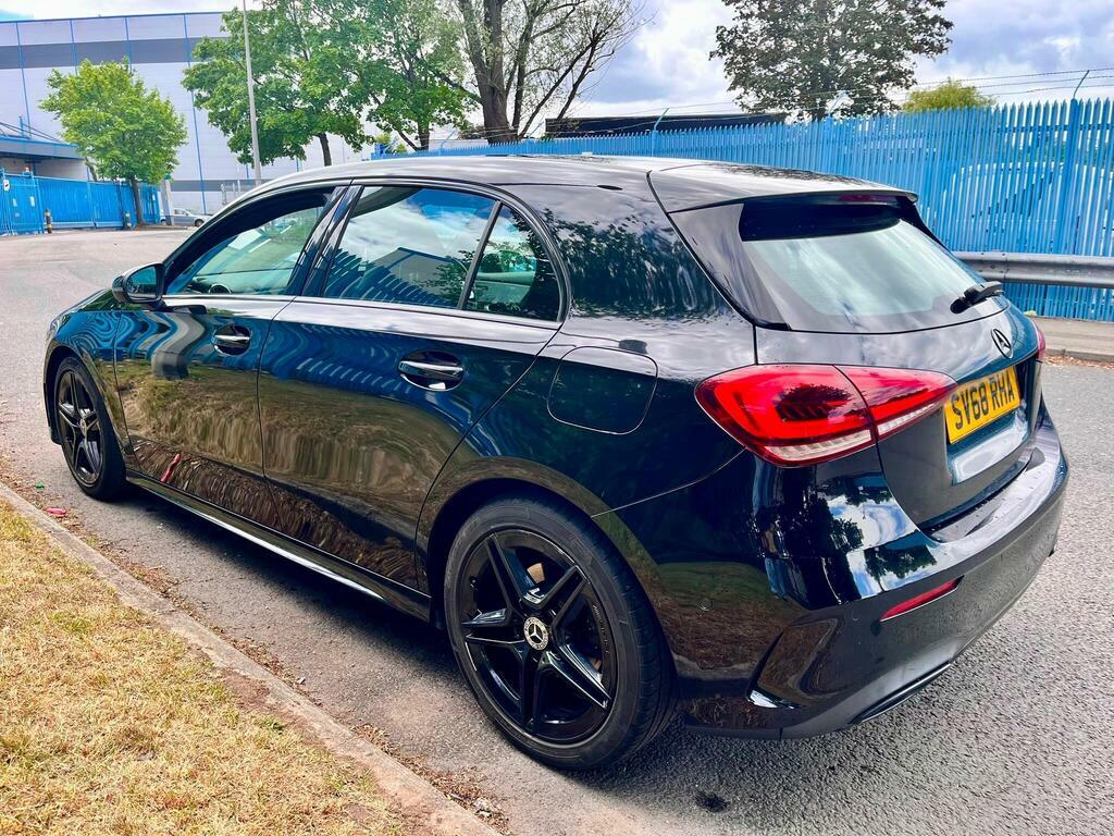 Mercedes-Benz A Class 1.3 A200 Amg Line Premium 7G-dct Euro 6 S S SV68RHA Black #4
