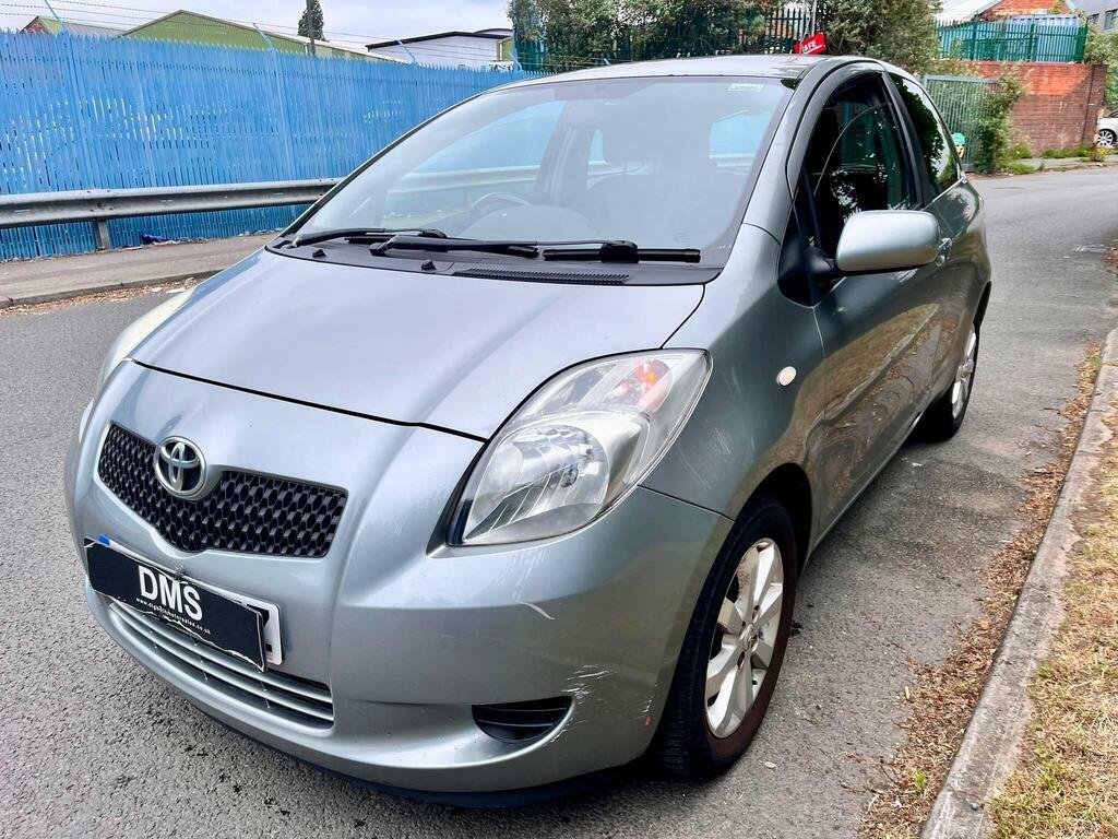 Toyota Yaris 1.3 Zinc Multimode Silver #3