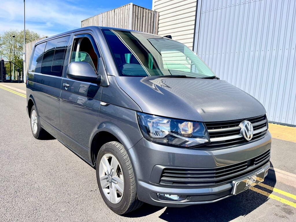 Volkswagen Transporter 2.0 Tdi T32 Highline Kombi Dsg Fwd Swb Euro 6 Ss Grey