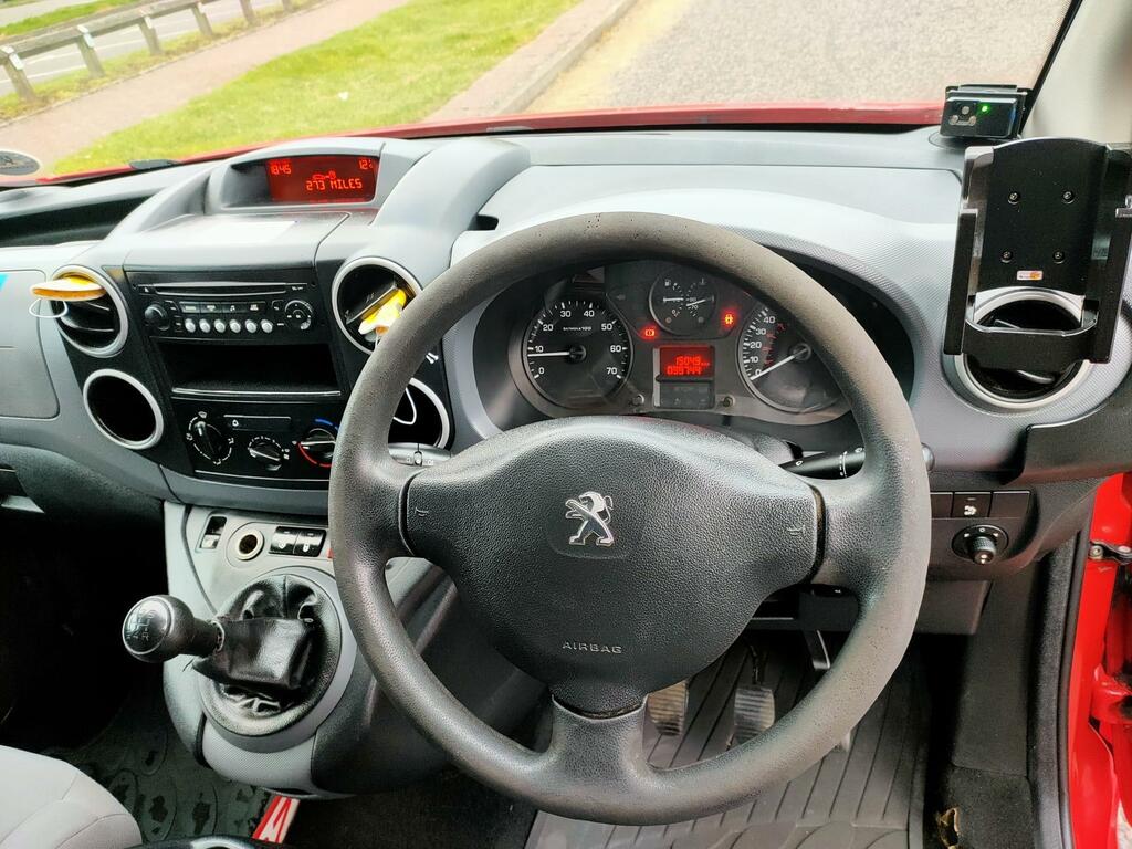 Peugeot Partner  Silver #29