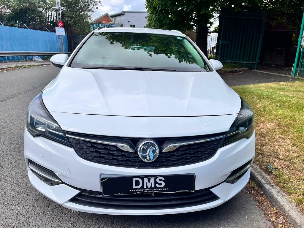Vauxhall Astra 1.4I Turbo Sri Nav Sports Tourer Cvt Euro 6 Ss White #2