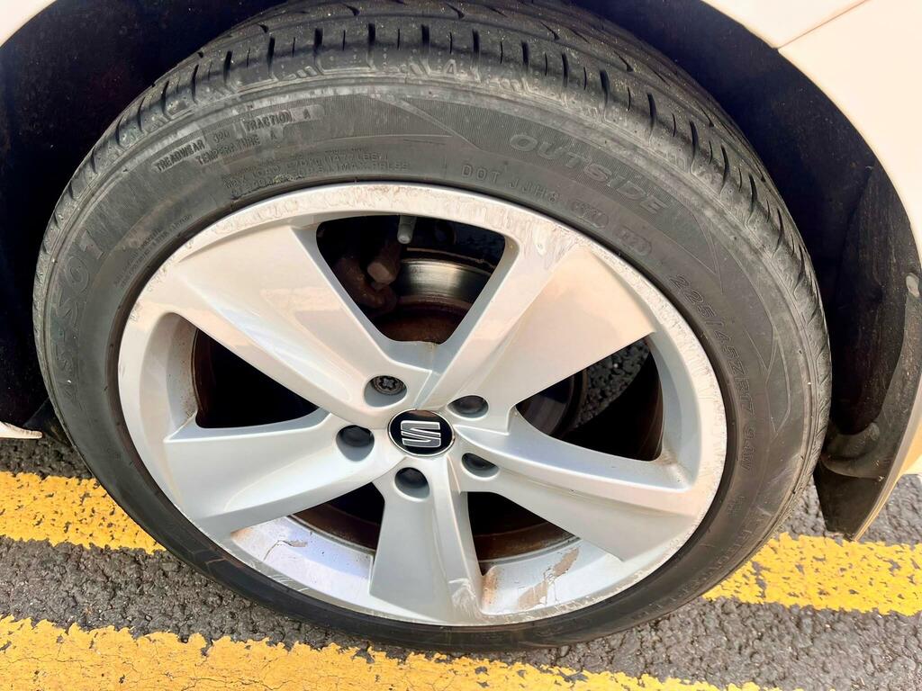 Seat Leon 2.0 Tdi Cr Fr Euro 5 Ss Black #32