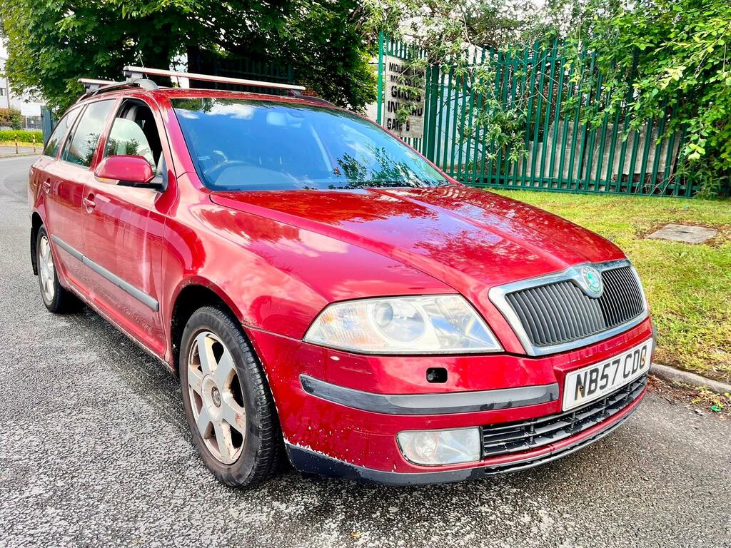 Skoda Octavia 2.0 Tdi Elegance Euro 4 Red