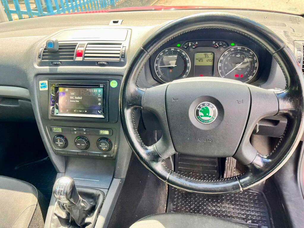 Skoda Octavia Ambiente Tsi Grey #31