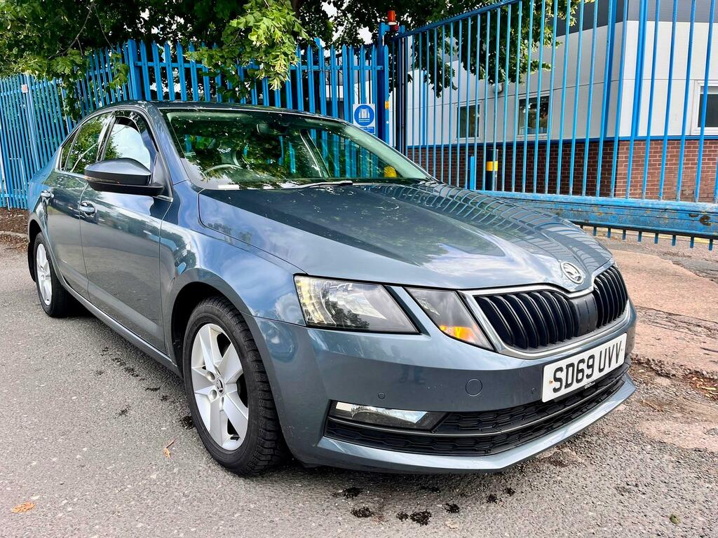 Skoda Octavia 1.6 Tdi Scr Se Technology Euro 6 Ss Grey