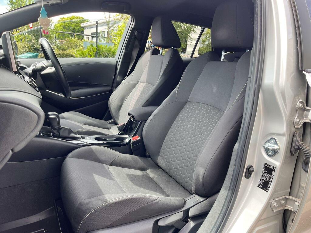 Toyota Corolla 2.0 Vvt-i Excel 177 Bhp 8In Touchscreen, Apple Red #59