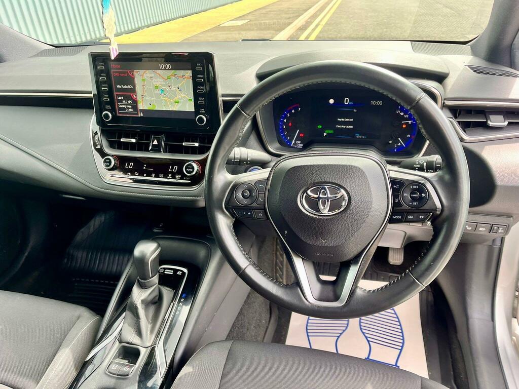 Toyota Corolla 2.0 Vvt-i Excel 177 Bhp 8In Touchscreen, Apple Red #56