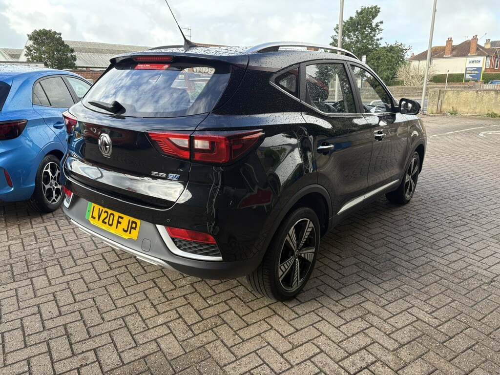 MG ZS 44.5Kwh Exclusive Suv 143 Ps LV20FJP Black #3