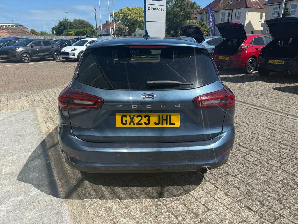 Ford Focus 1.0T Ecoboost Titanium Vignale Estate M Blue #4