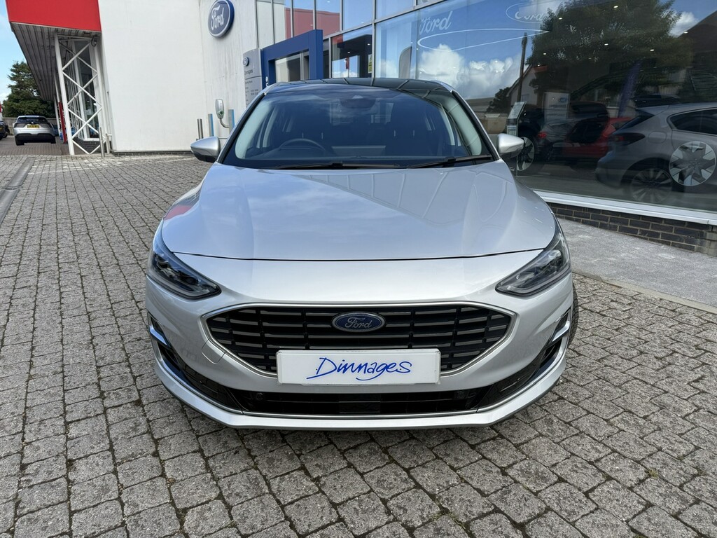 Ford Focus 1.0T Ecoboost Mhev Titanium Vignale Hatchback Silver #2