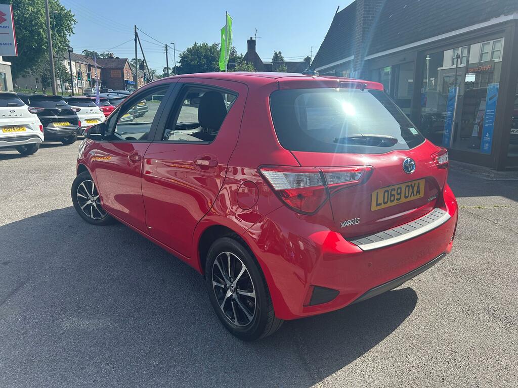 Toyota Yaris 1.5 Vvt-h Icon Tech Hatchback Hybrid E- LO69OXA Red #5