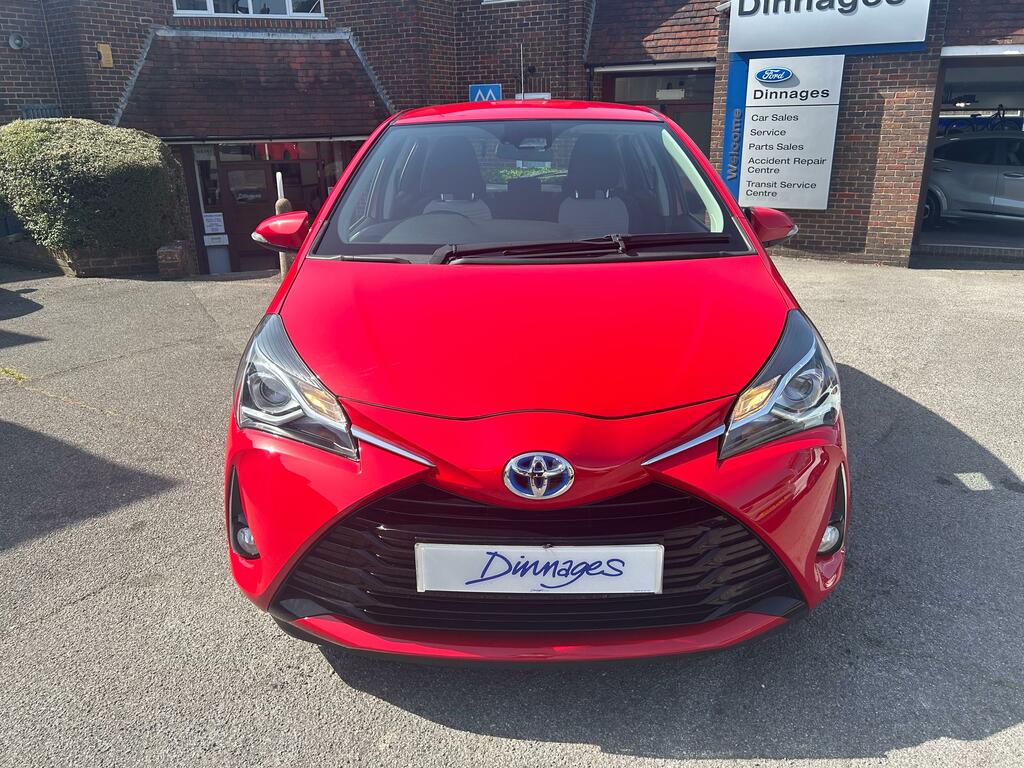 Toyota Yaris 1.5 Vvt-h Icon Tech Hatchback Hybrid E- LO69OXA Red #2