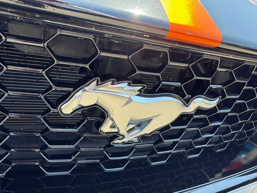 Ford Mustang 5 L Dark Horse  #7