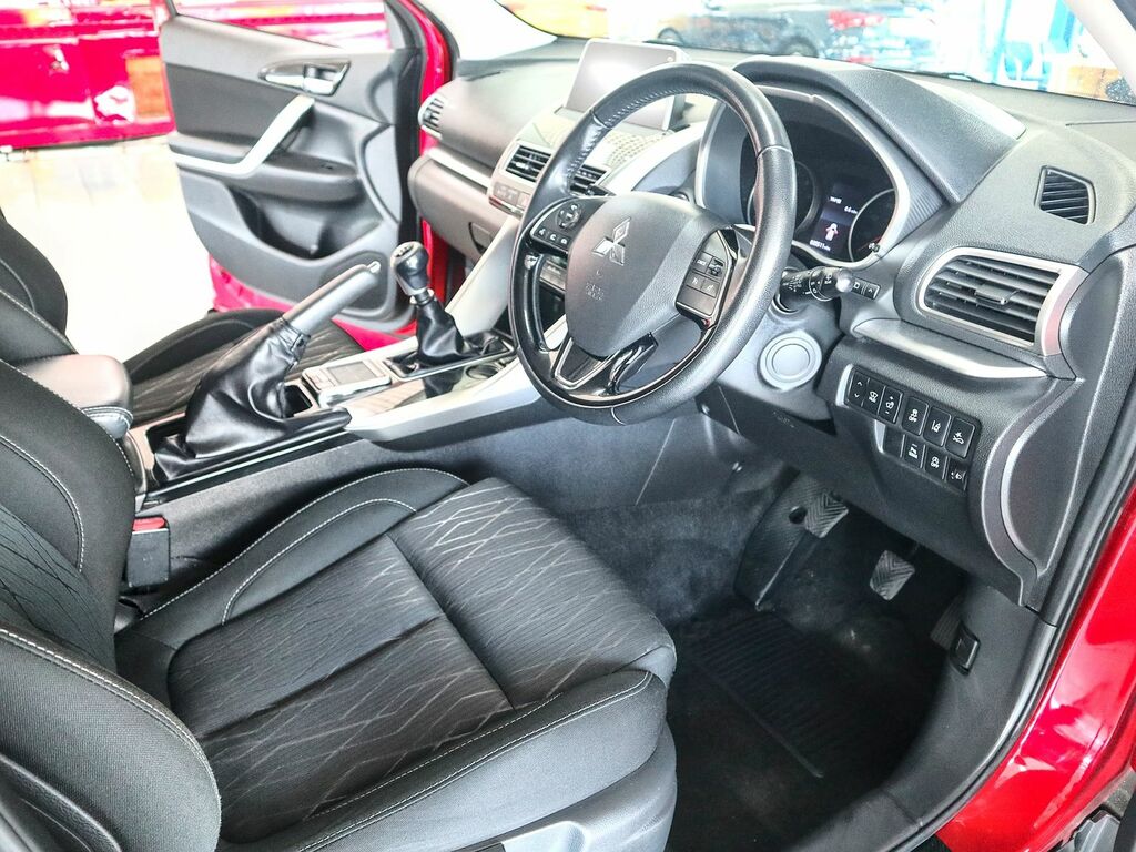 Mitsubishi Eclipse Cross 1.5 3 Red #3