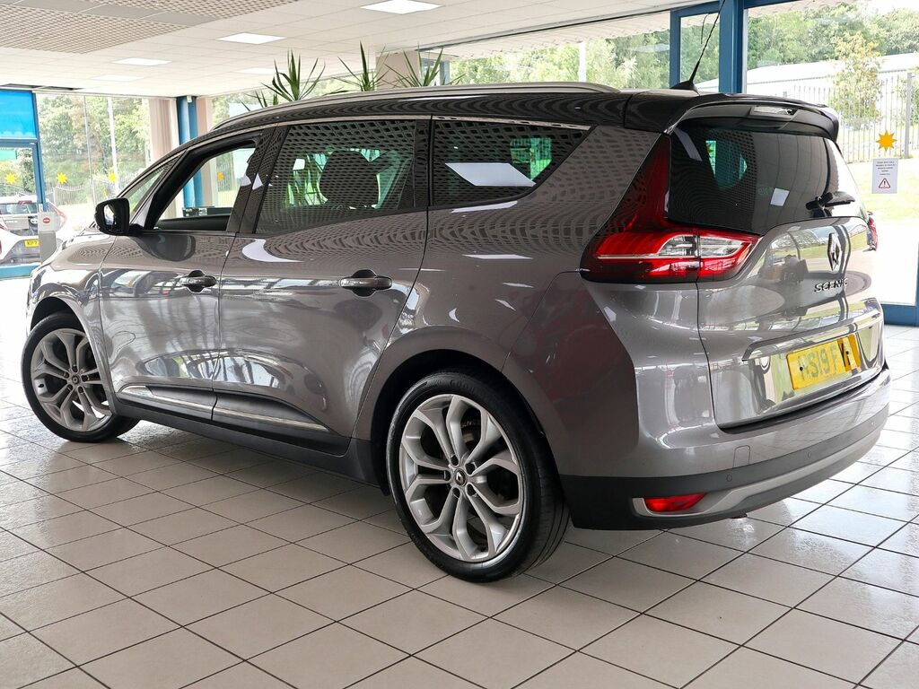 Renault Grand Scenic 1.3 Iconic Tce Black #2