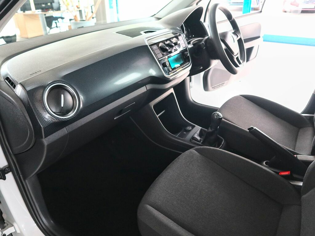 Volkswagen Up 1.0 Up White #4
