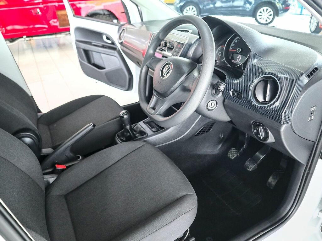 Volkswagen Up 1.0 Up White #3