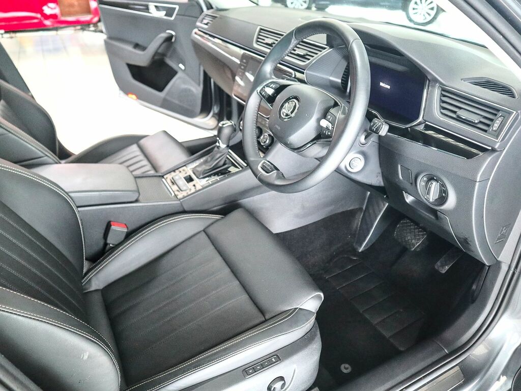 Skoda Superb 2.0 Laurin Klement Tdi Dsg KV73FRR Grey #3