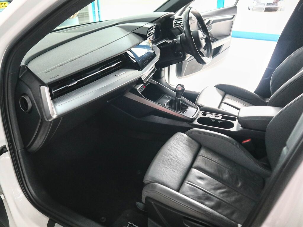 Audi A3 1.0 S Line 30 Tfsi SD72YLP White #4