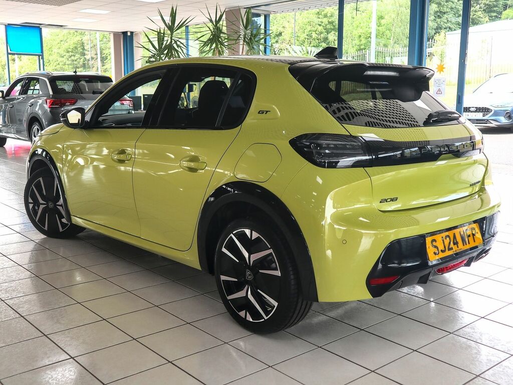 Peugeot 208 1.2 Gt Puretech Mhev E-dsc Yellow #2