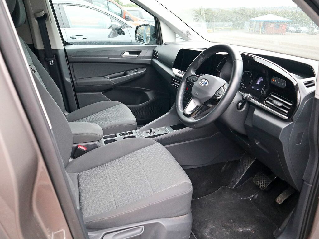 Ford Grand Tourneo Connect 2.0 Titanium Ecoblue Silver #3
