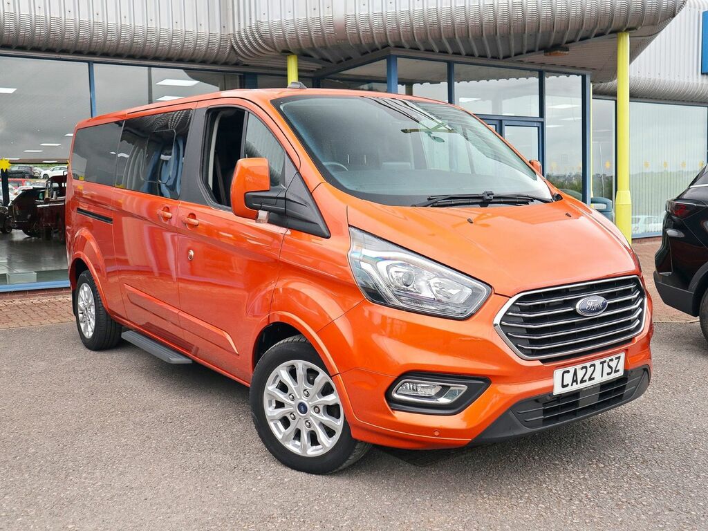 Ford Tourneo Custom 2.0 Ecoblue 130Ps Lr 8 Seater Zetec Black #1