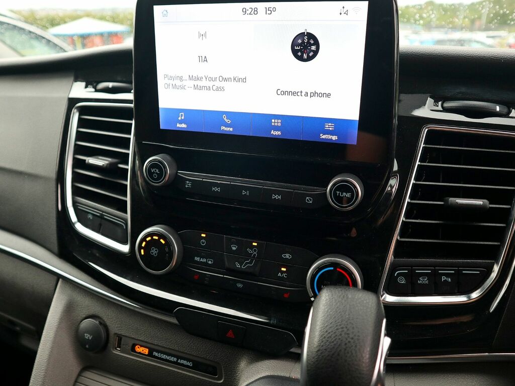 Ford Tourneo Custom 2.0 Ecoblue 130Ps Lr 8 Seater Zetec Black #6