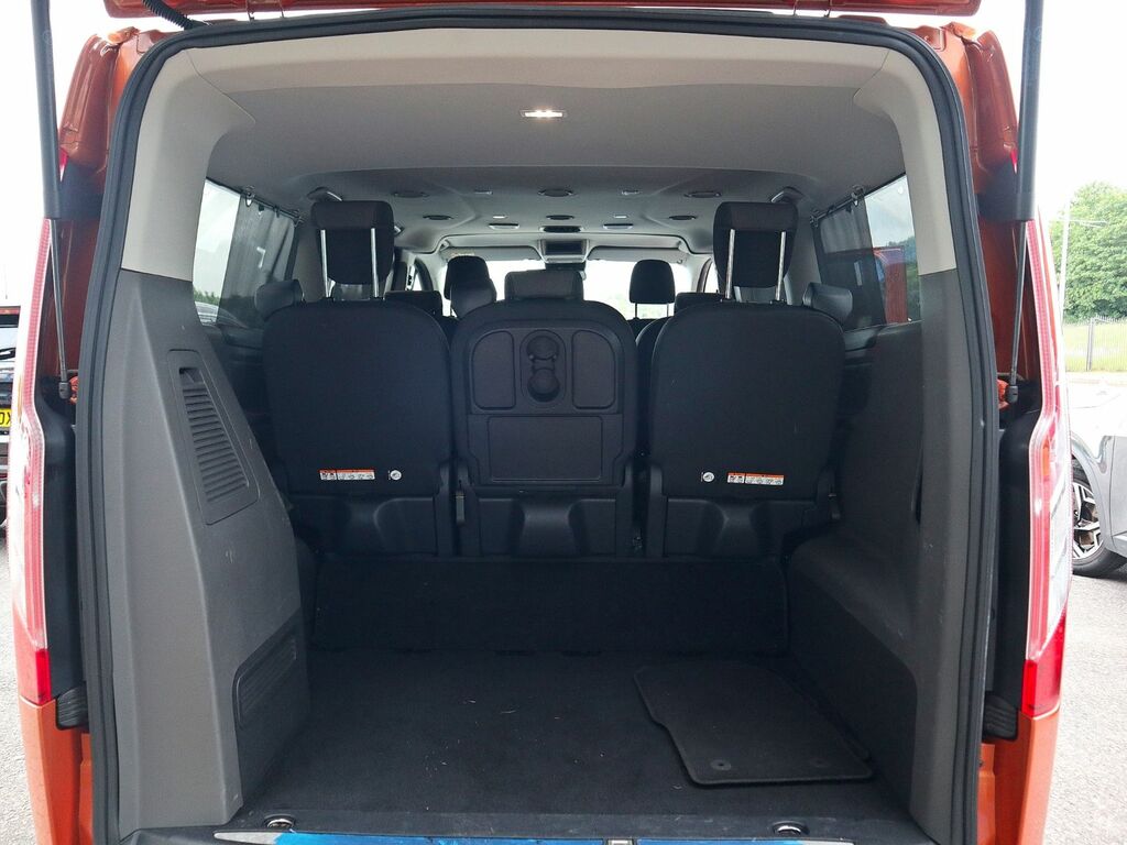 Ford Tourneo Custom 2.0 Ecoblue 130Ps Lr 8 Seater Zetec Black #5